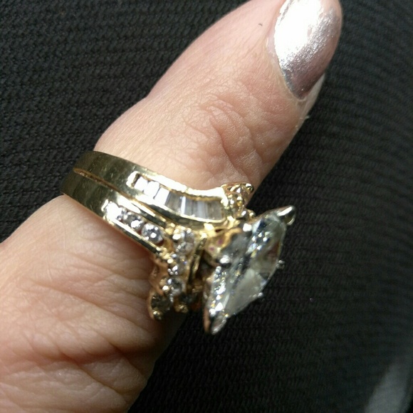 3C. T.W. Marquise Diamond Double Row Engagement - Picture 3 of 4